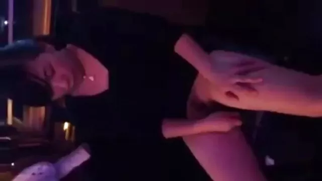 Người lớn, không giấy đăng ký  Trắng chàng fucks lớn tinh ranh trong gỗ mun sec loan l gà con của âm đạo
