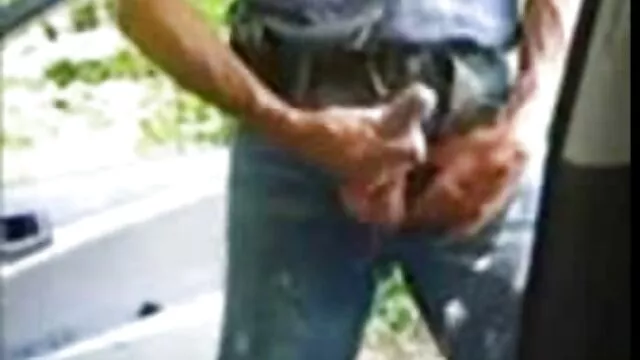 Người lớn, không giấy đăng ký  Người thả phim sec loạn luôn một cumshot trên bánh đàn hồi của các vận động viên sau khi thổi kèn trước webcam
