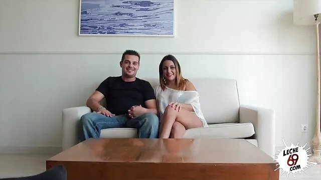 Người lớn, không giấy đăng ký  Thể thao gà con sau khi đào tạo phim sec loan luan vung trom có tình dục